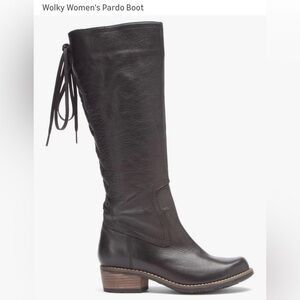 WOLKY WOMENS PARDO LEATHER LACE BACK BOOT
SIZE 38